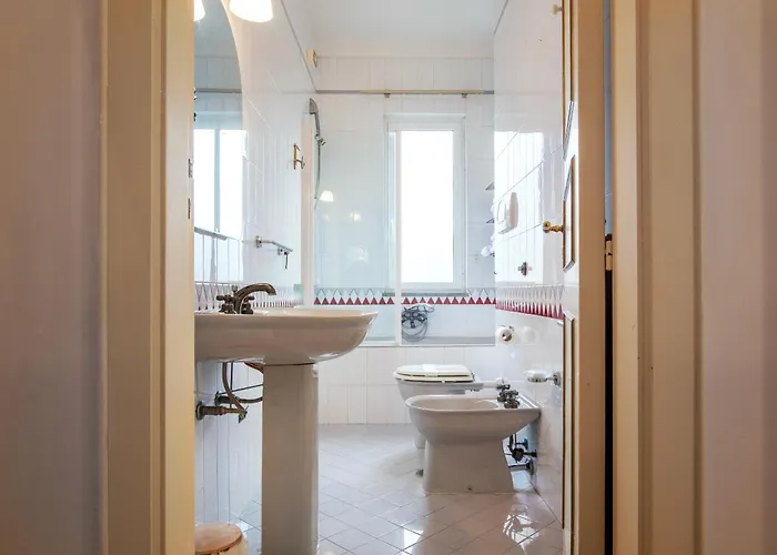 酒店 艾丽西查姆住宿加早餐旅馆 卡斯特拉巴特