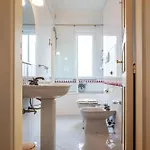 ホテル L'elisea Maison De Charme カステッラバーテ