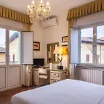 L'elisea Maison De Charme カステッラバーテ