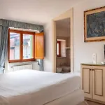 L'elisea Maison De Charme カステッラバーテ