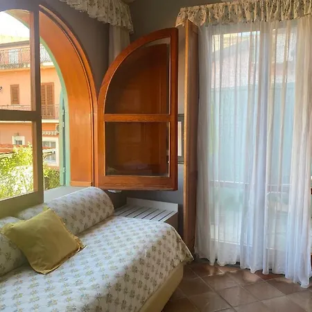 L'elisea Maison De Charme 4*