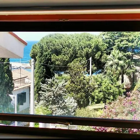 L'elisea Maison De Charme 4*