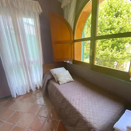 L'elisea Maison De Charme 4*