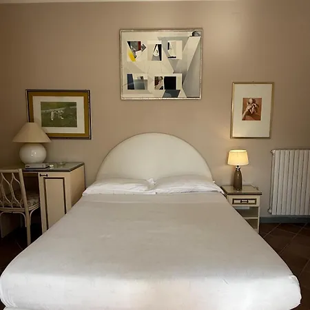 L'elisea Maison De Charme Hotell 4*