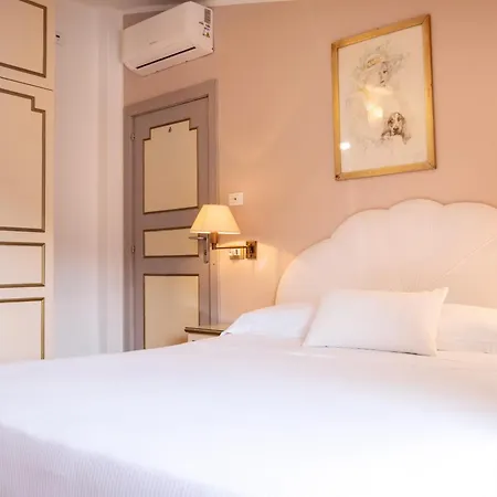L'elisea Maison De Charme Hotel 4*