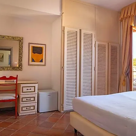 מלון L'elisea Maison De Charme