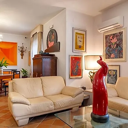 Отель L'elisea Maison De Charme 4*