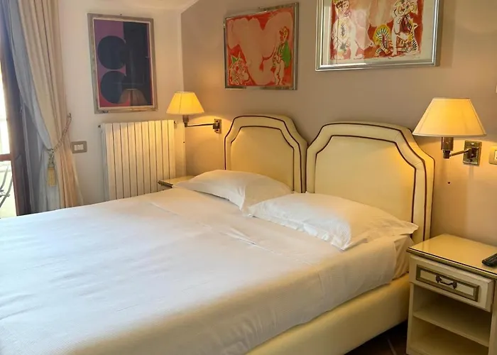 Hotel L'elisea Maison De Charme 4*