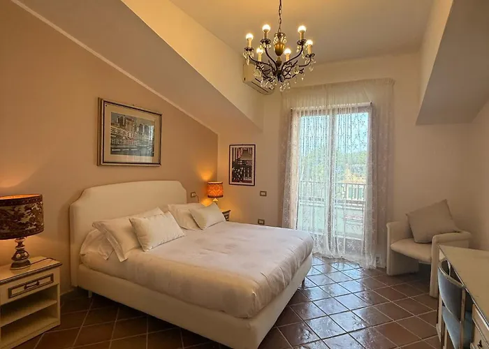 L'elisea Maison De Charme 4*