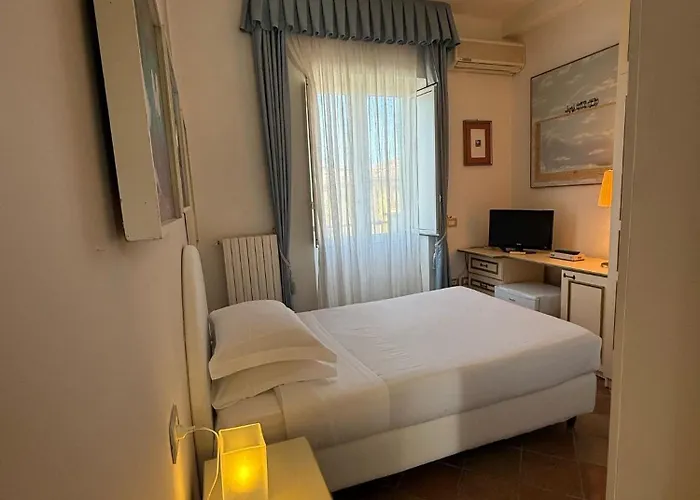 Hotel L'elisea Maison De Charme Castellabate