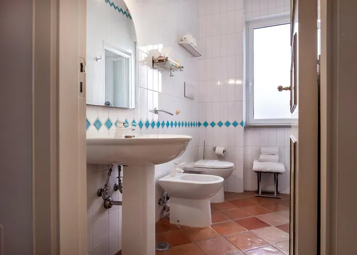 Hotel L'elisea Maison De Charme 4*