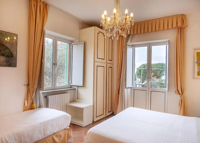 L'elisea Maison De Charme 4* Castellabate